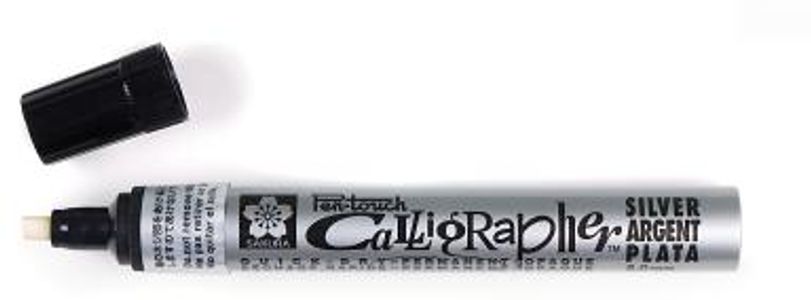 Sakura Pen Touch Calligrapher - calligraphy marker - medium square tip  (5mm) - Schleiper - e-shop express